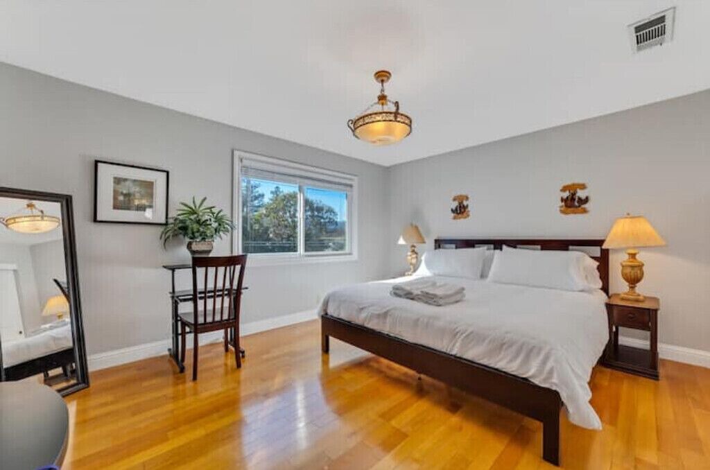Photo of Bedroom in Berry Park