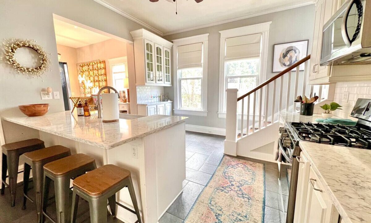 Photo of Kitchen in Five Points South