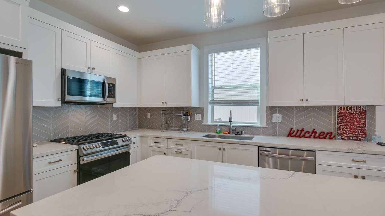 Photo of Kitchen in Paramount