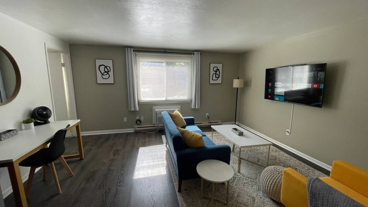 Photo of Livingroom in Syracuse
