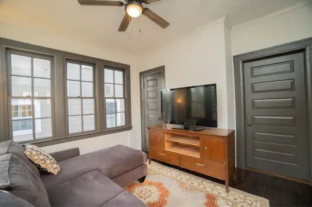 Photo of Livingroom in Montgomery