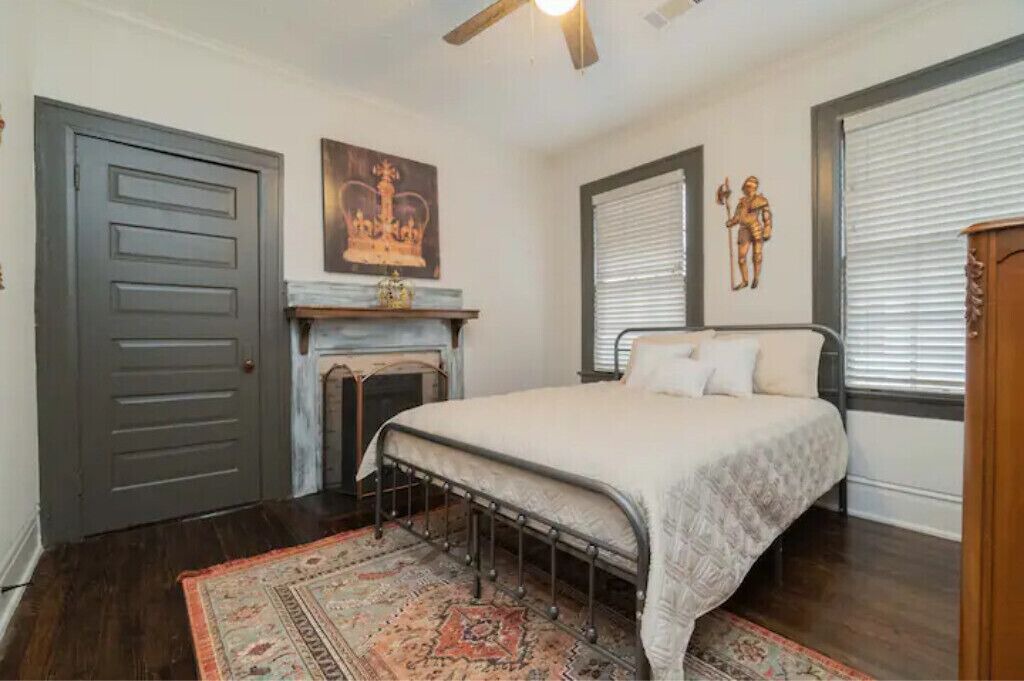 Photo of Bedroom in Montgomery