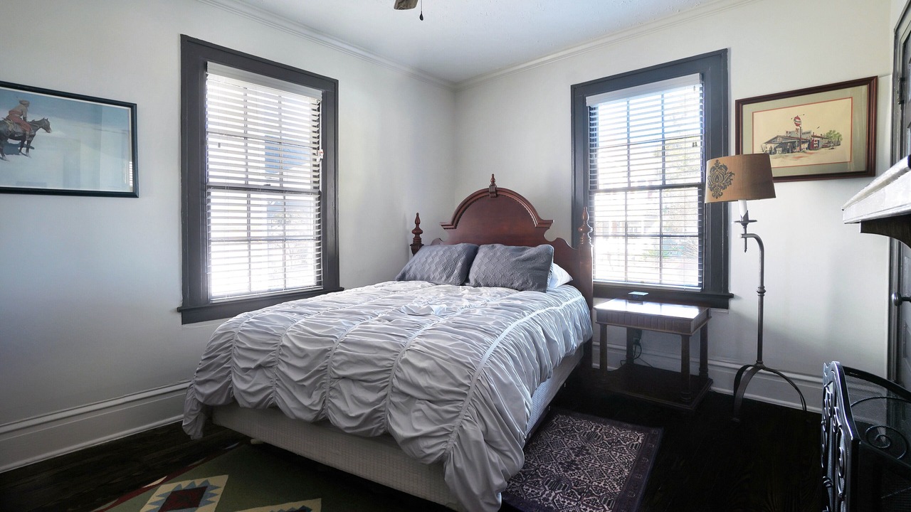 Photo of Bedroom in Montgomery