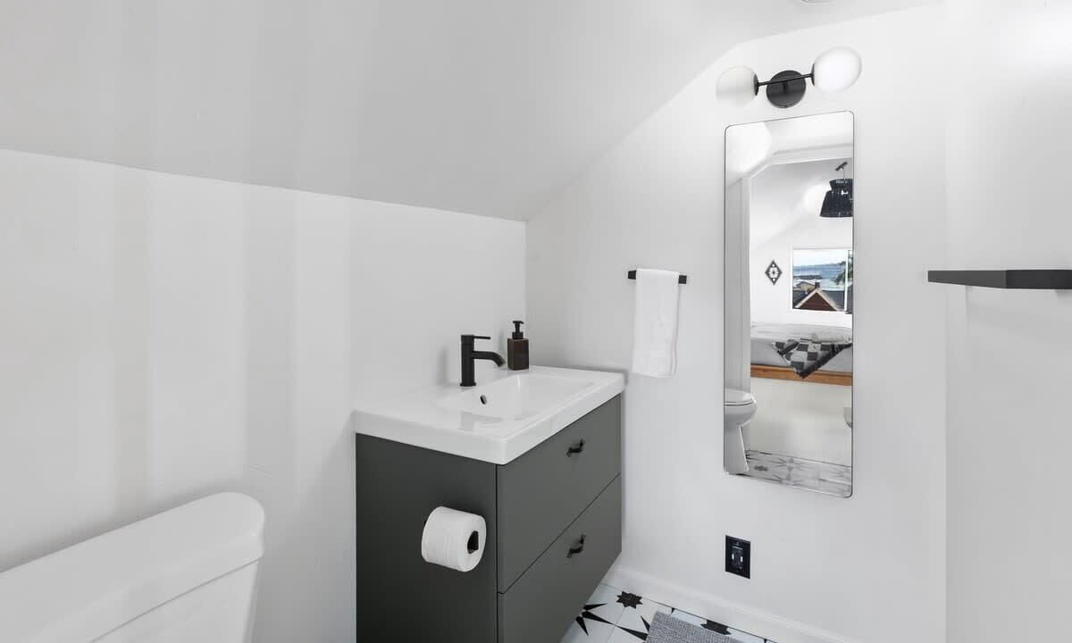 Photo of Bathroom in Bankers Hill