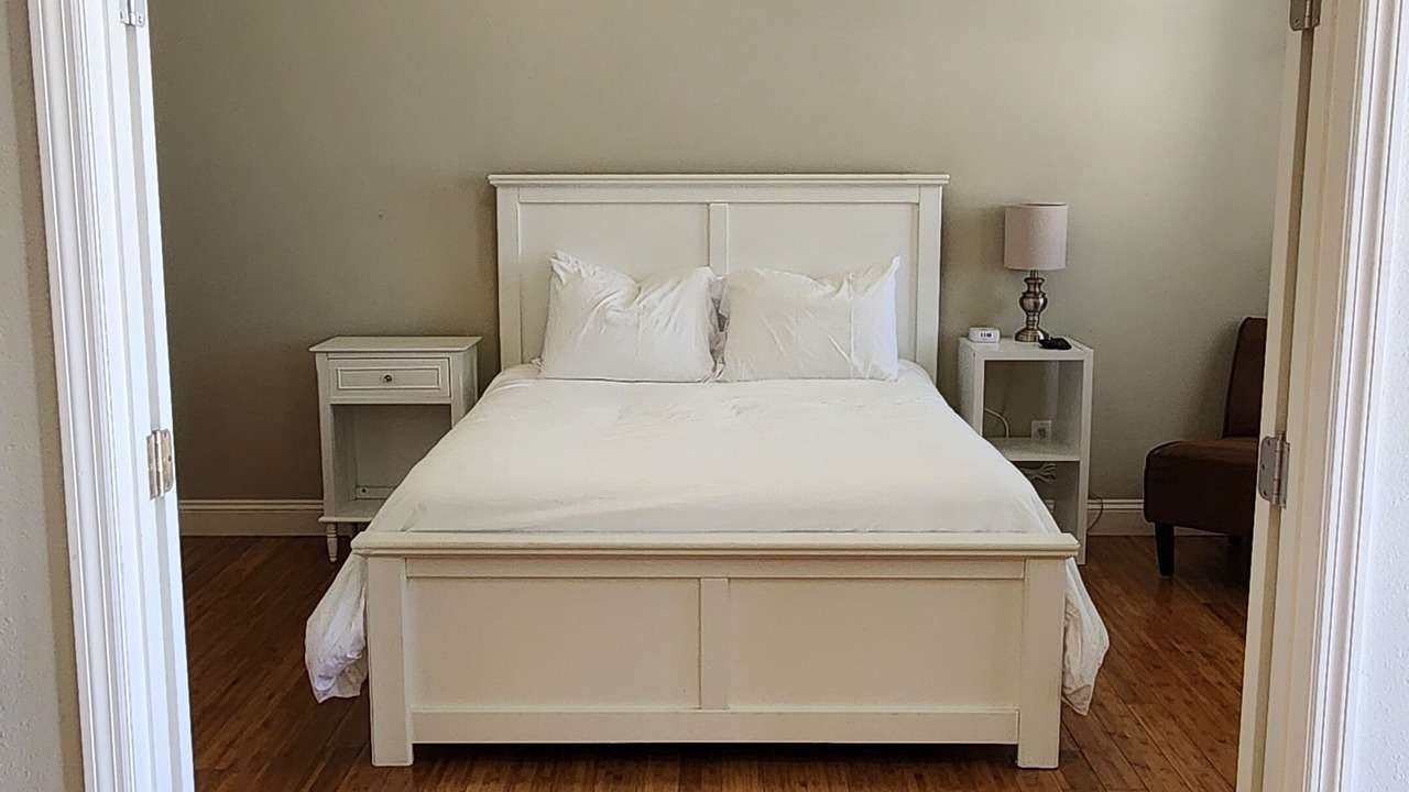Photo of Bedroom in Avalon by the Sea