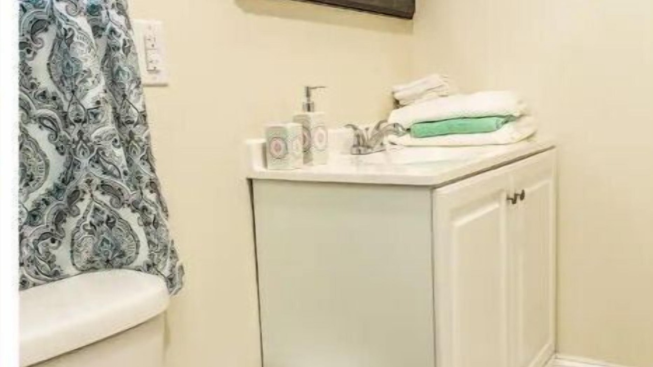 Photo of Bathroom in Ampere