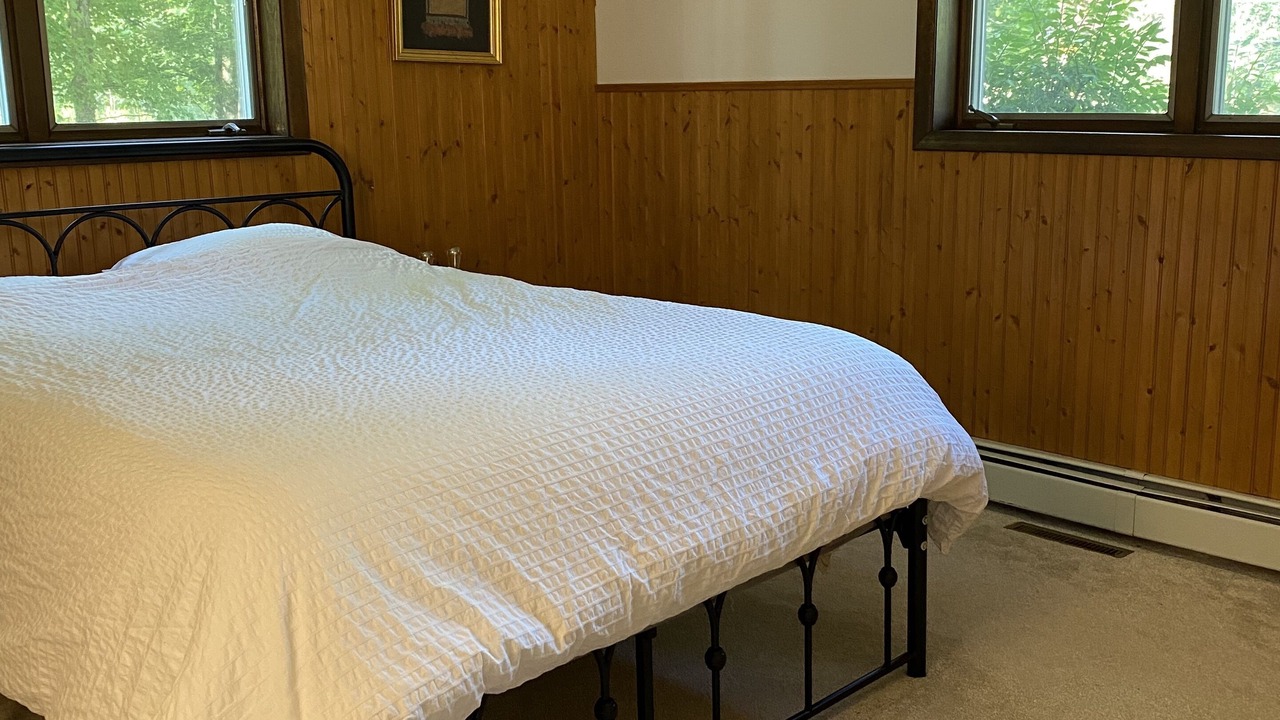 Photo of Bedroom in Highland