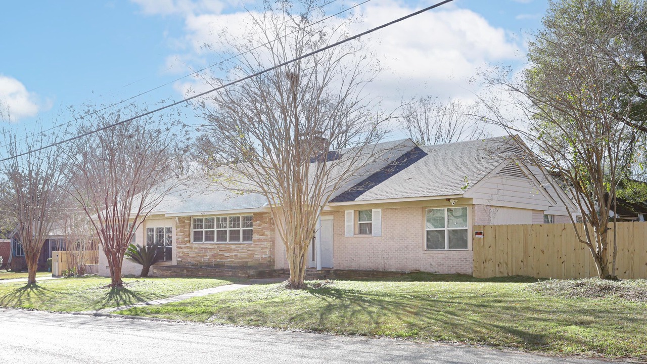 Photo of Outdoor in Montgomery