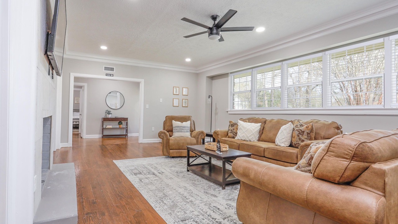 Photo of Livingroom in Montgomery