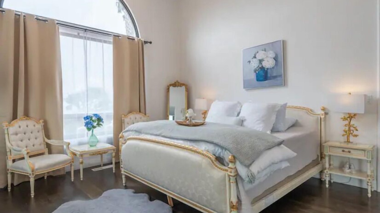 Photo of Bedroom in Elkhorn