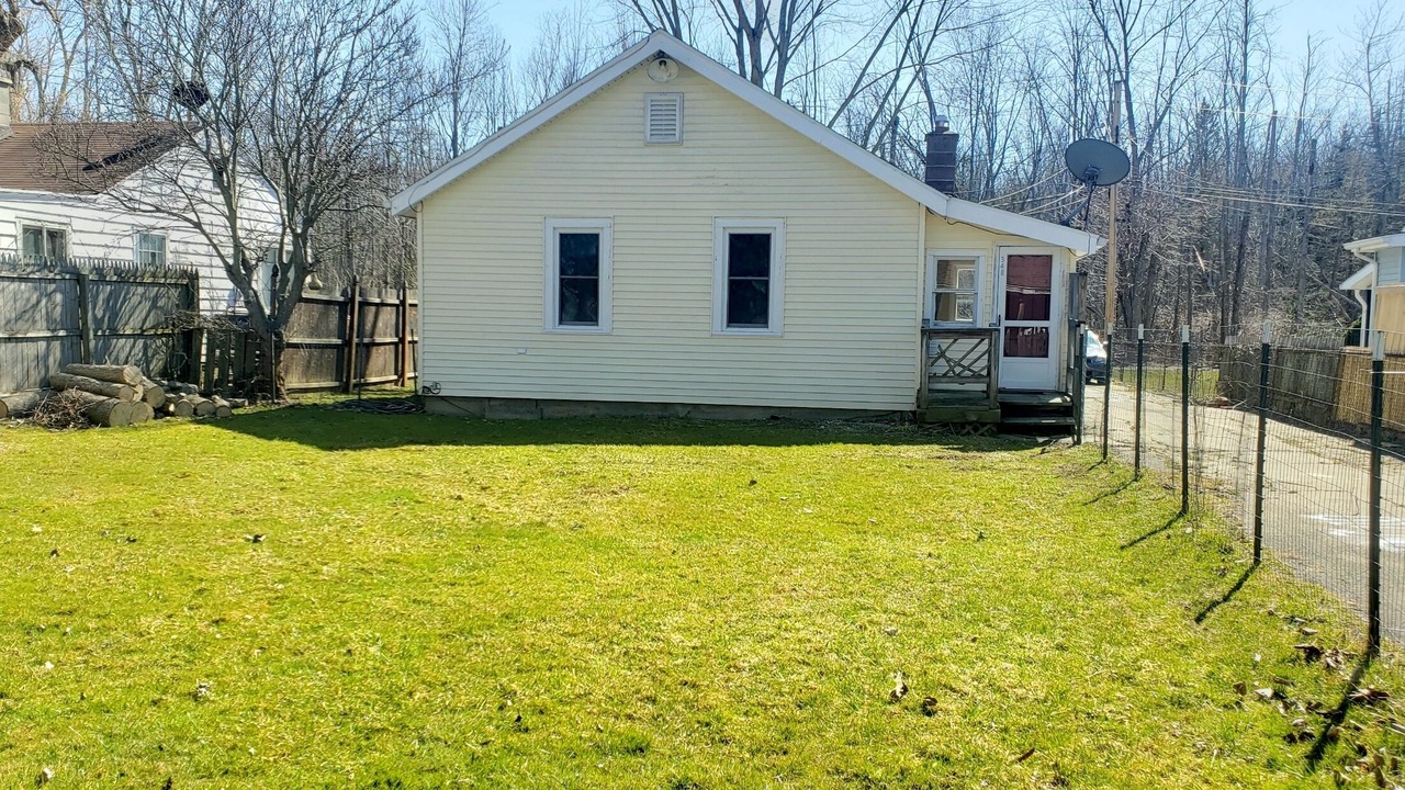 Photo of Outdoor in Lake Erie Beach