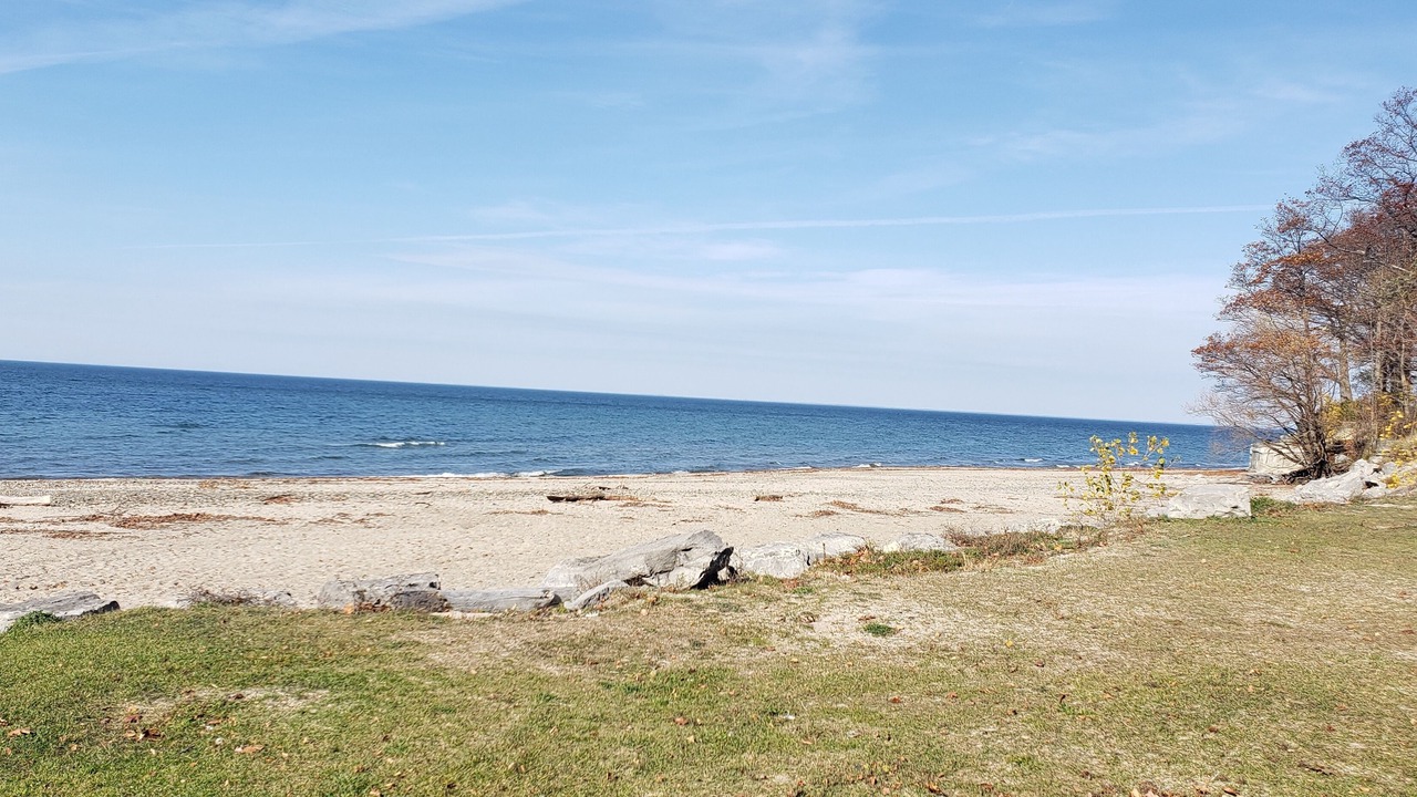 Photo of Others in Lake Erie Beach