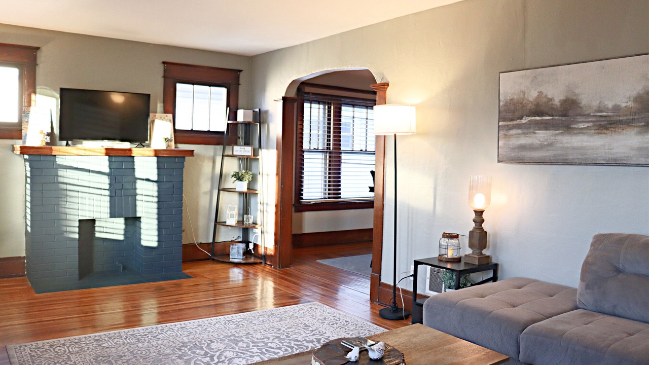 Photo of Livingroom in Buffalo