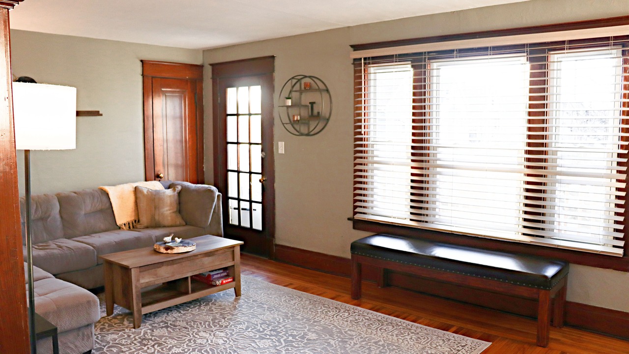 Photo of Livingroom in Buffalo