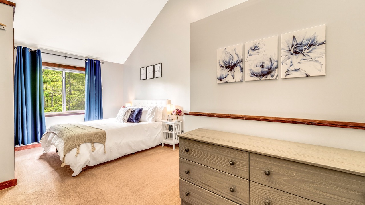 Photo of Bedroom in Springwater