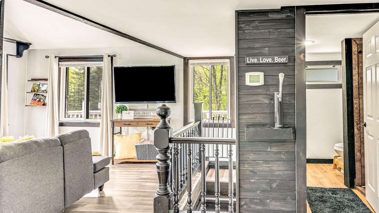Photo of Livingroom in Springwater