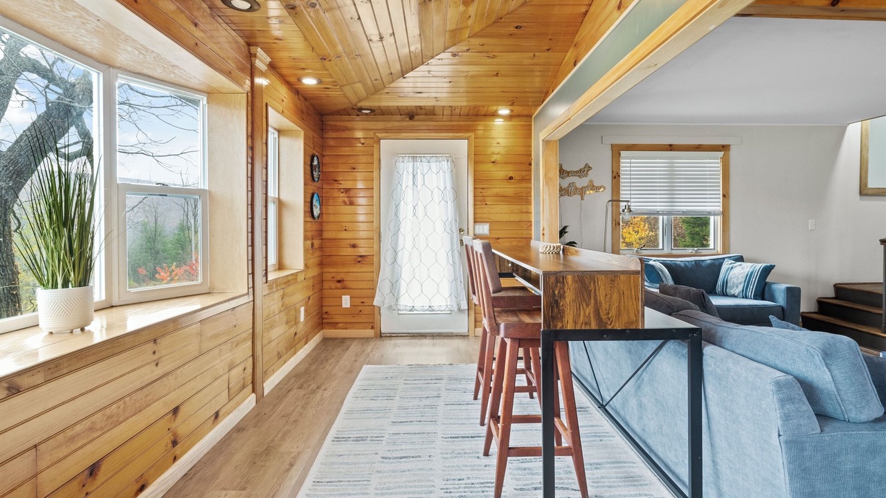 Photo of Bedroom in Honeoye