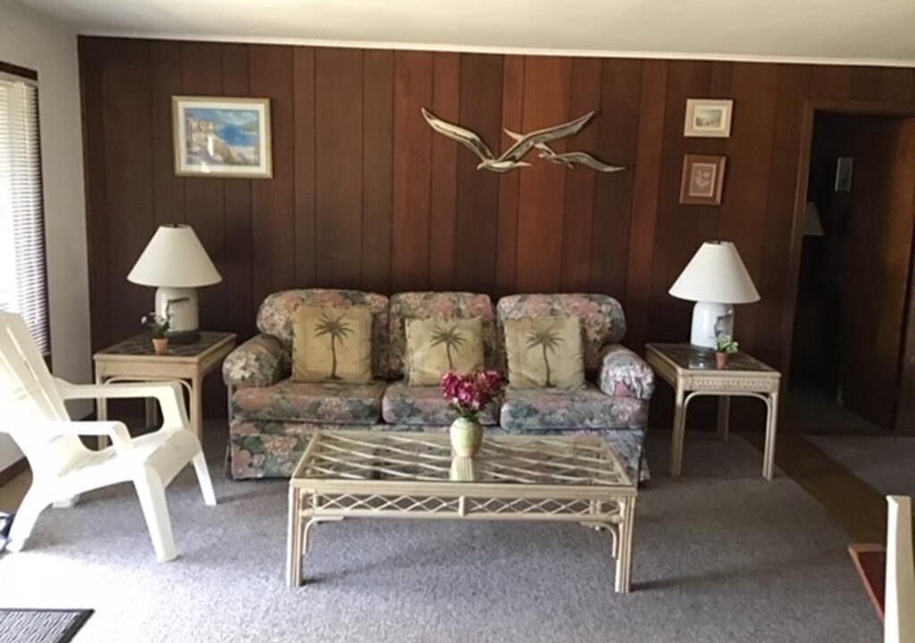 Photo of Livingroom in Barnegat Light
