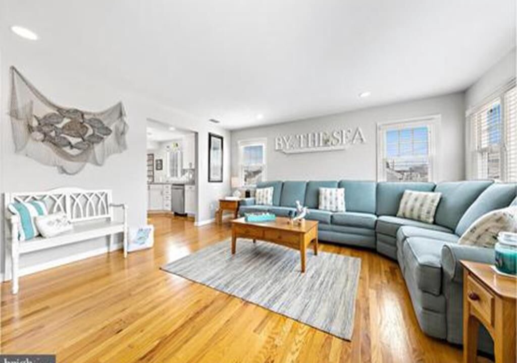 Photo of Livingroom in Beach Haven Gardens