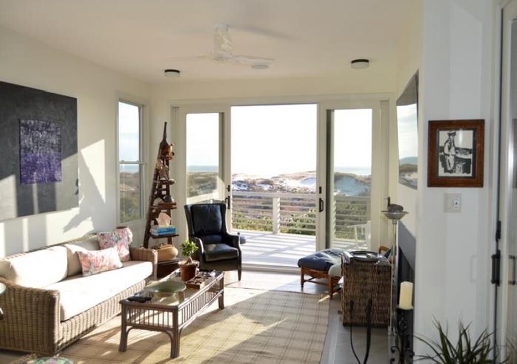 Photo of Livingroom in Barnegat Light