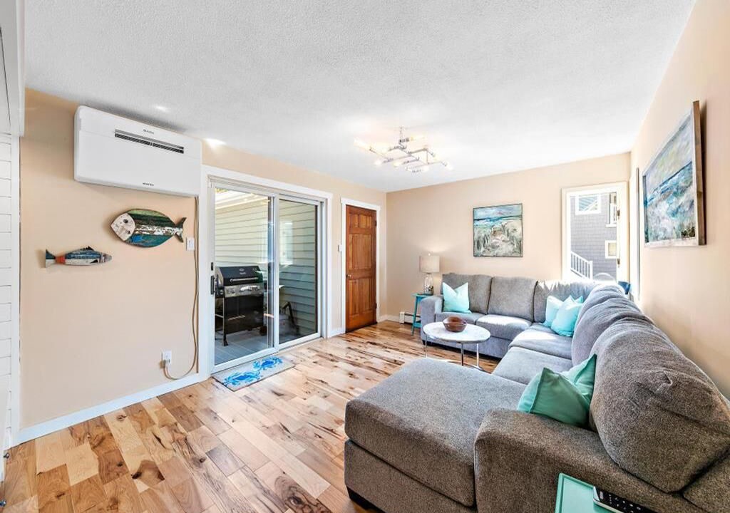 Photo of Livingroom in Surf City