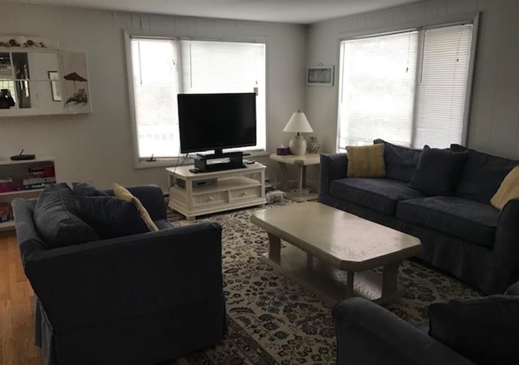 Photo of Livingroom in Barnegat Light