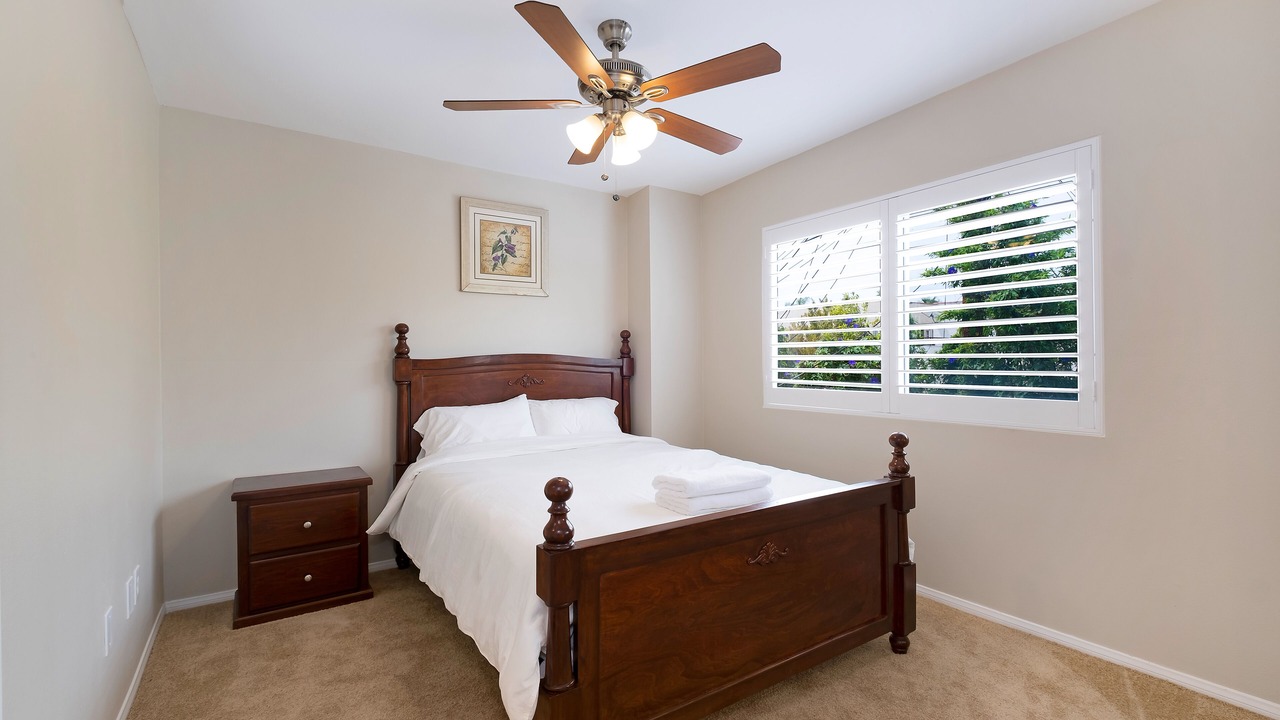 Photo of Bedroom in Mid-Wilshire