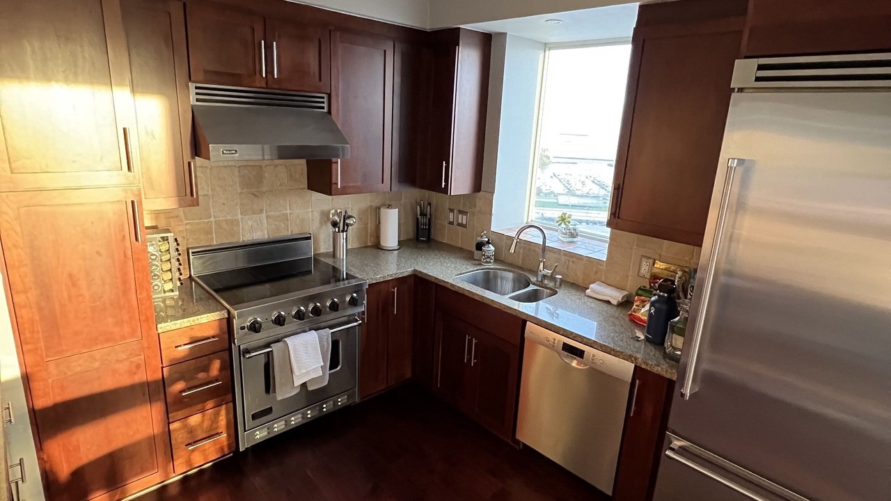 Photo of Kitchen in Waterfront