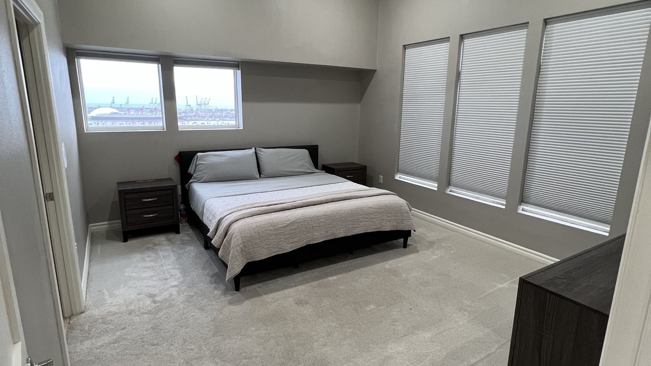 Photo of Bedroom in Waterfront