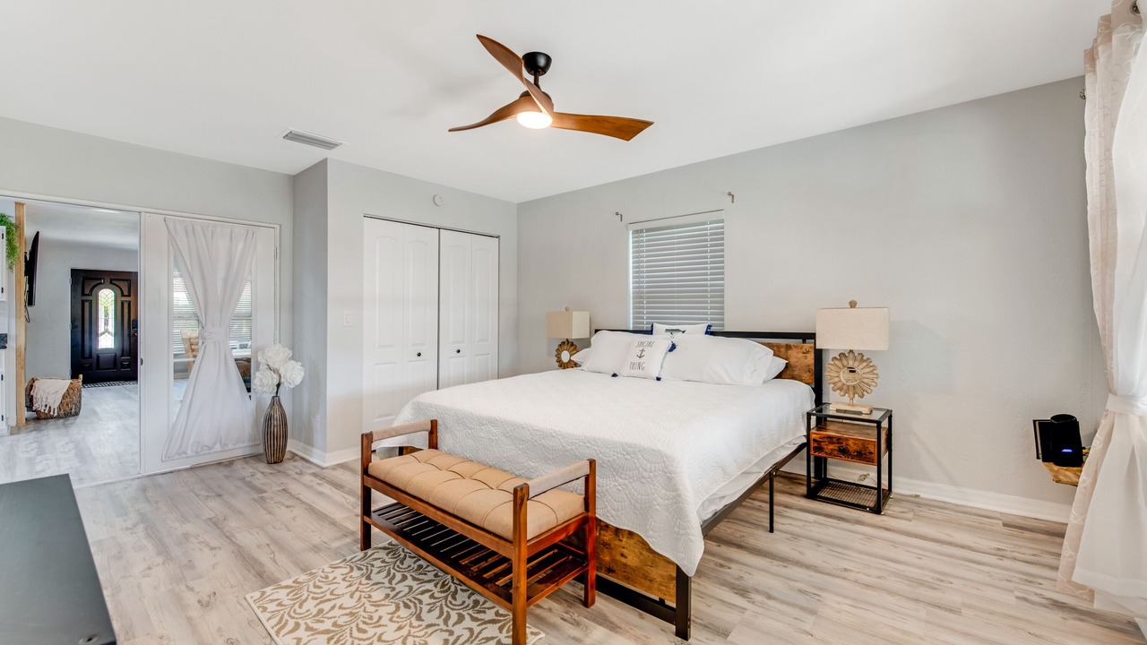 Photo of Bedroom in Ormond-by-the-Sea