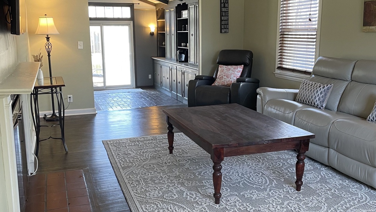 Photo of Livingroom in Rochester