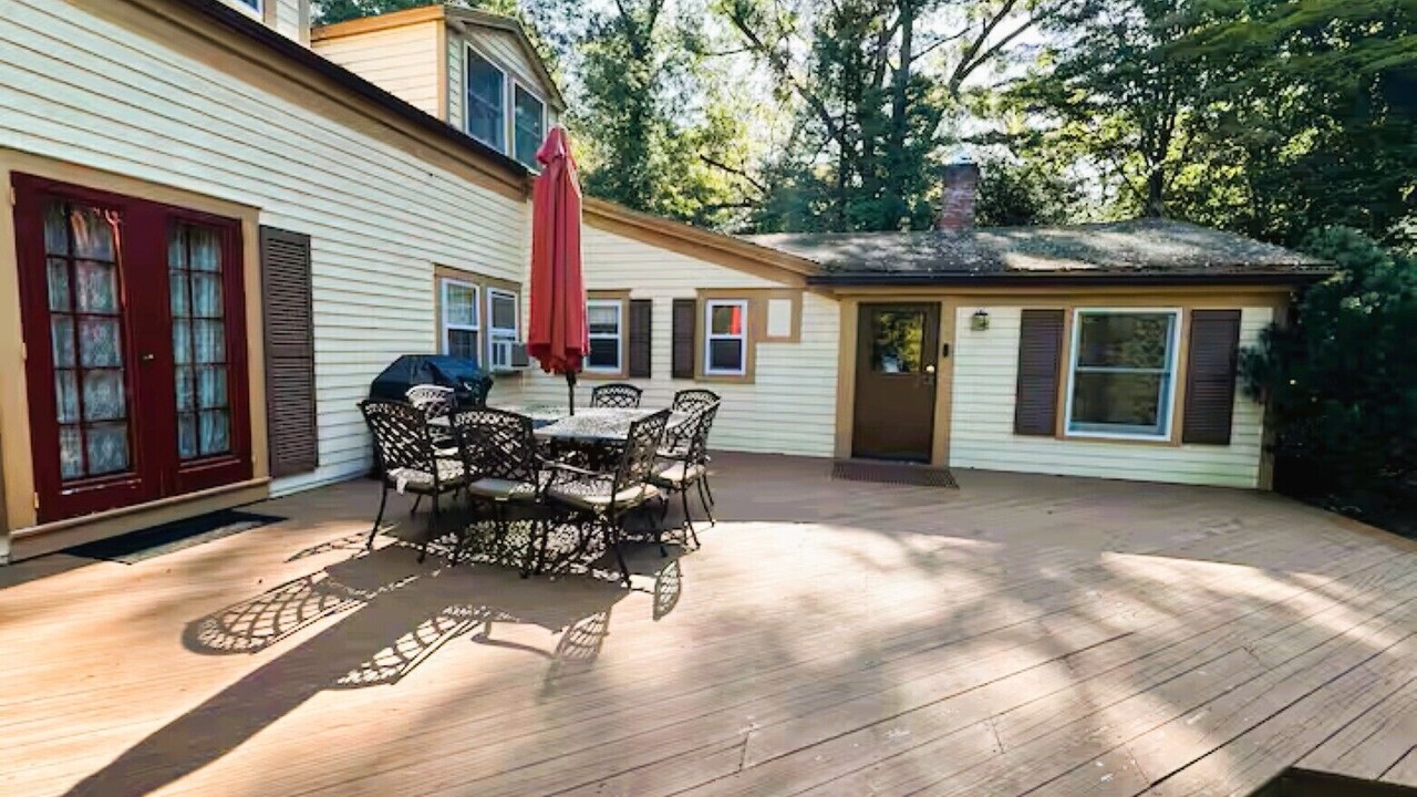 Photo of Outdoor in South Salem