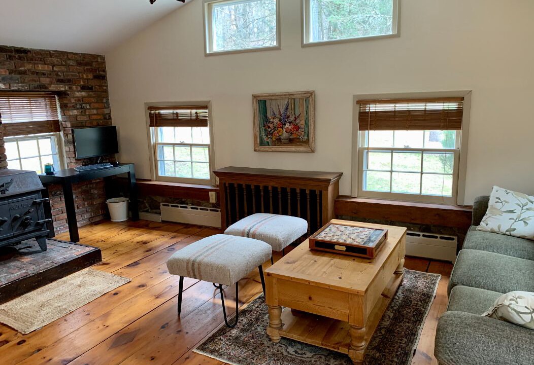 Photo of Livingroom in South Salem