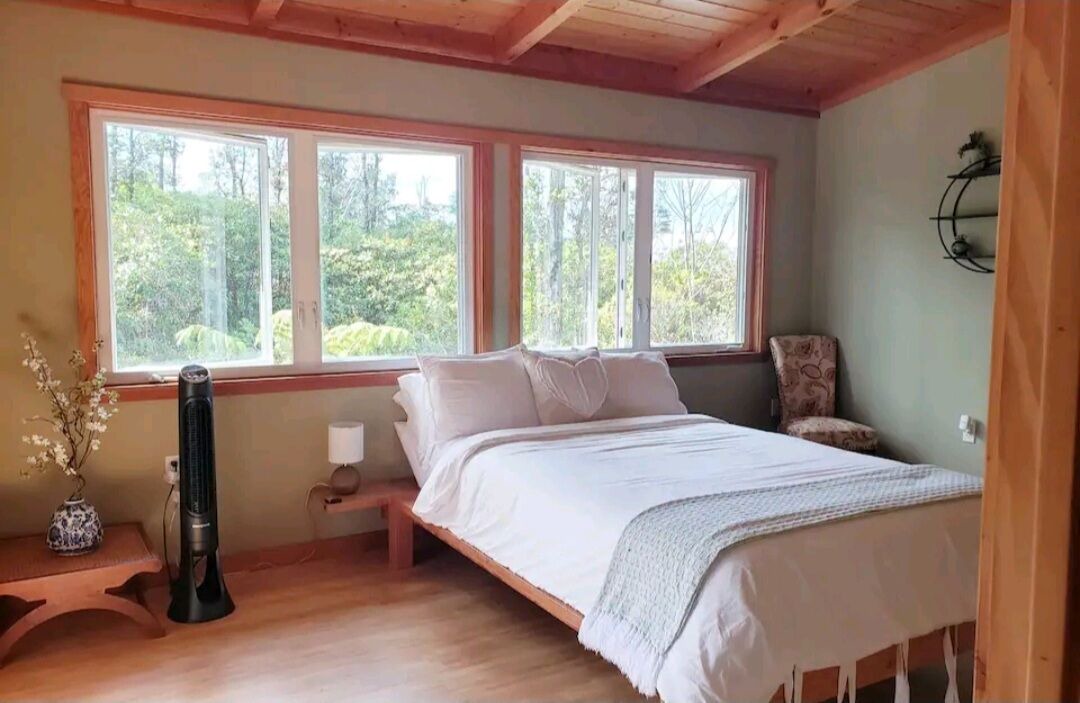 Photo of Bedroom in Ainaloa