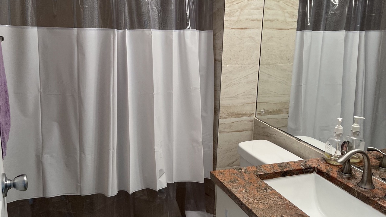 Photo of Bathroom in Discovery Bay