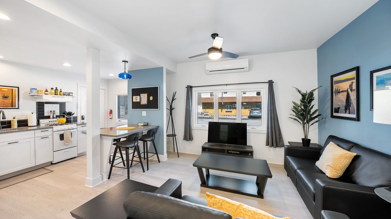 Photo of Livingroom in Greenwood Lake