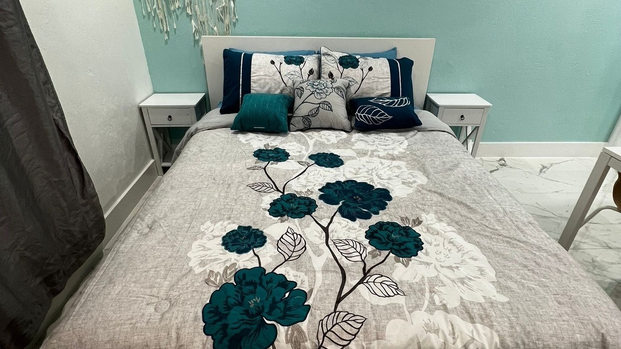 Photo of Bedroom in Lake Ridge