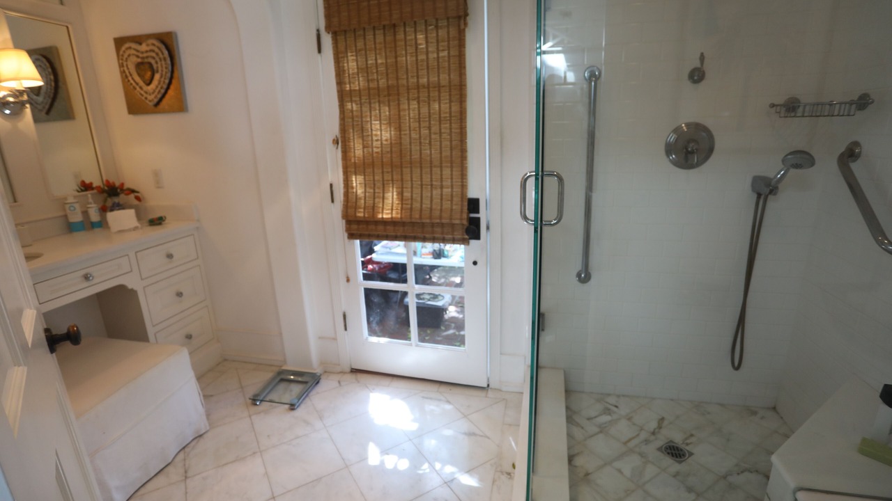 Photo of Bathroom in Brentwood