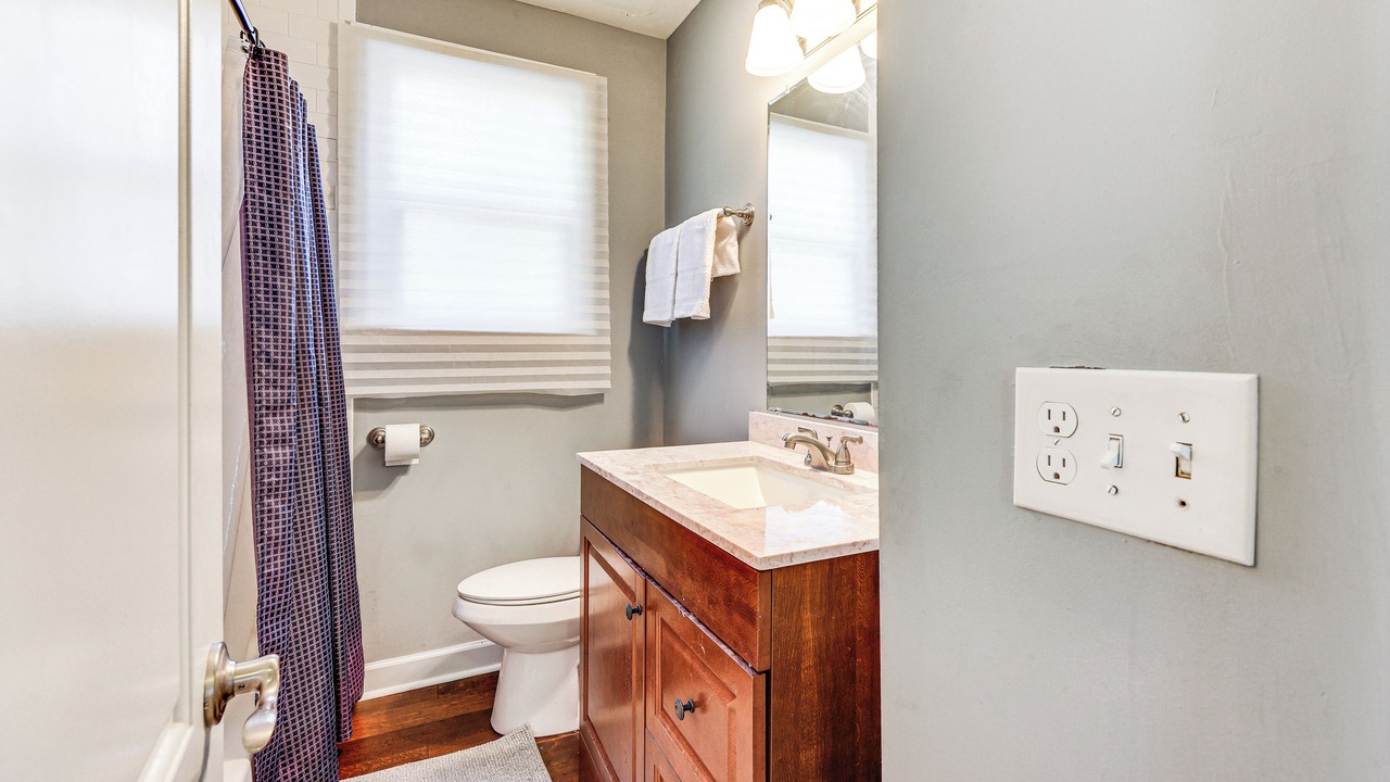 Photo of Bathroom in Avondale