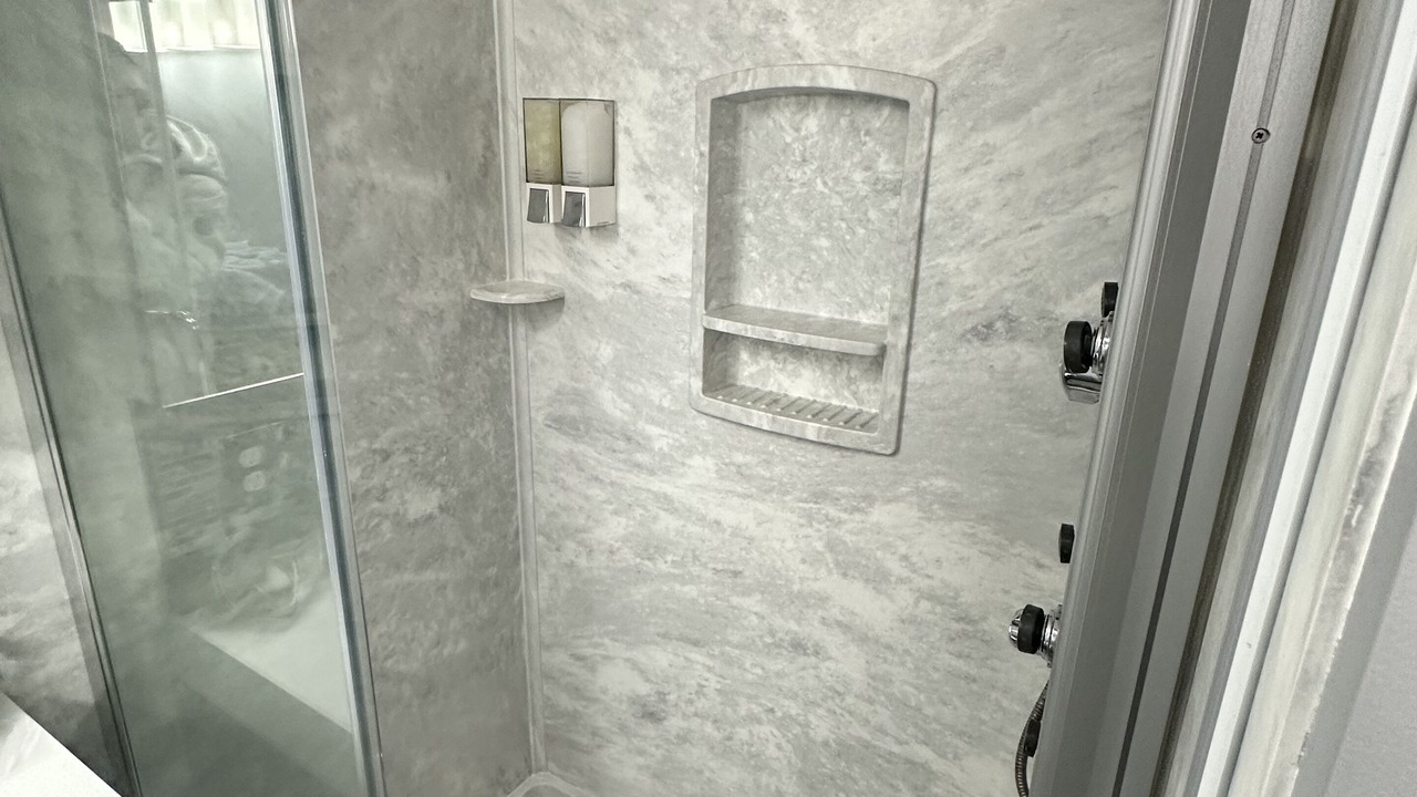 Photo of Bathroom in Niagara Falls - Western New York