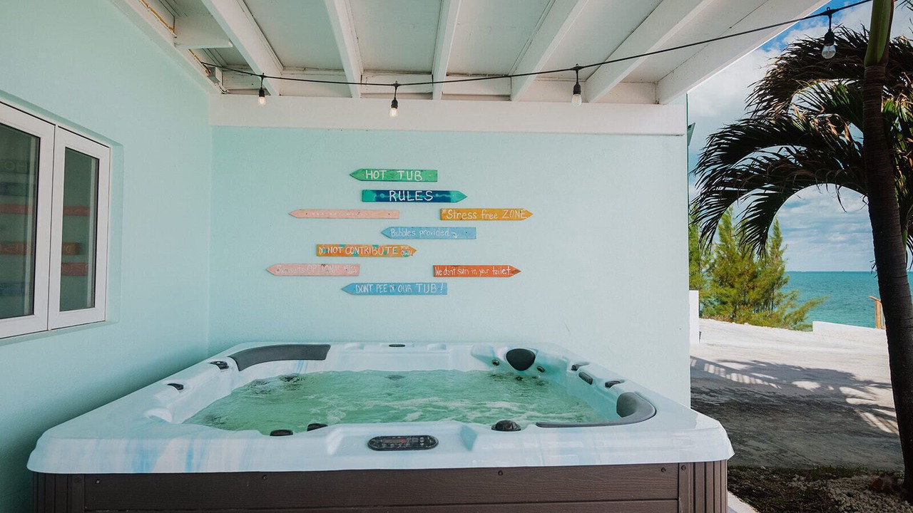 Photo of Patio Balcony in Lubbers Quarters Cay