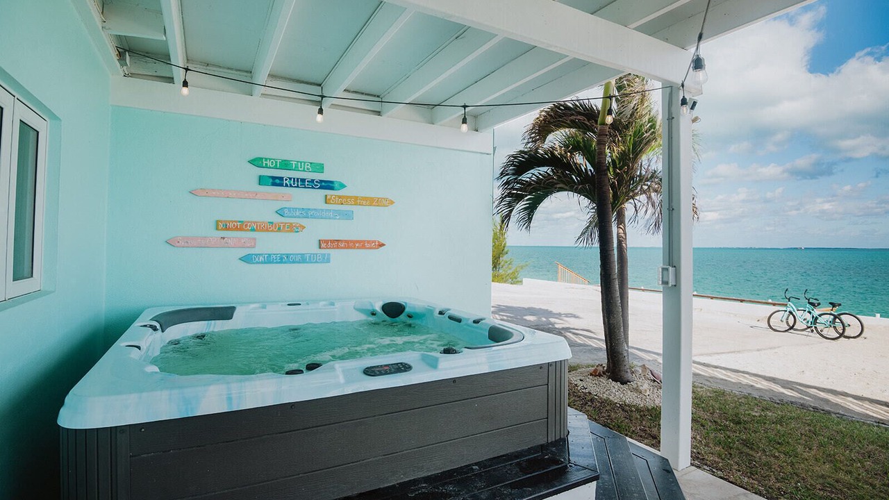 Photo of Patio Balcony in Lubbers Quarters Cay