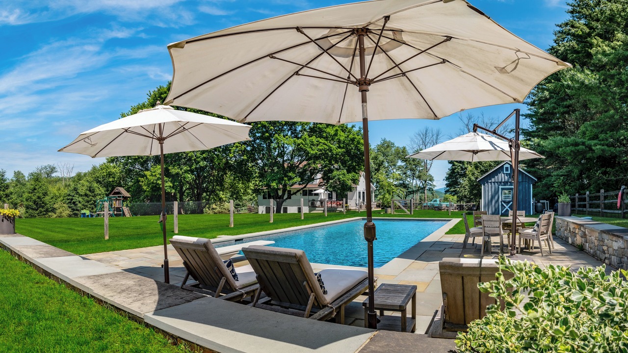 Photo of Outdoor in Sharon
