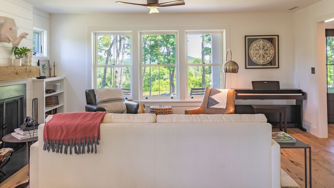 Photo of Livingroom in Sharon