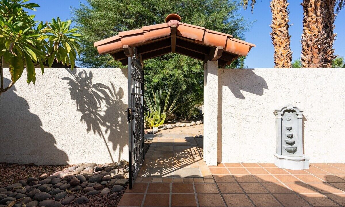 Photo of Outdoor in Desert Club Estates