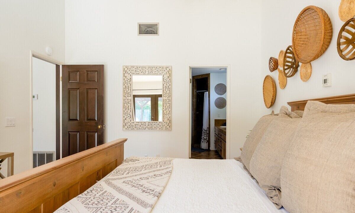 Photo of Bedroom in Desert Club Estates