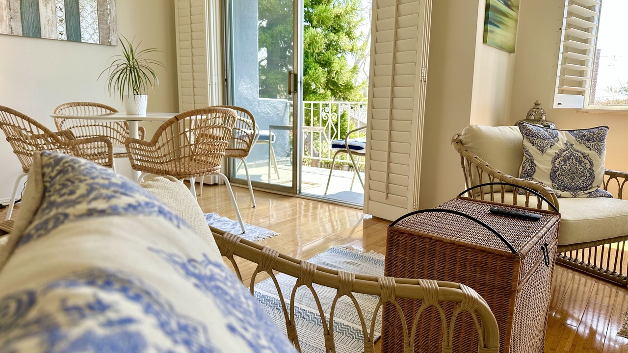 Photo of Livingroom in Sawtelle