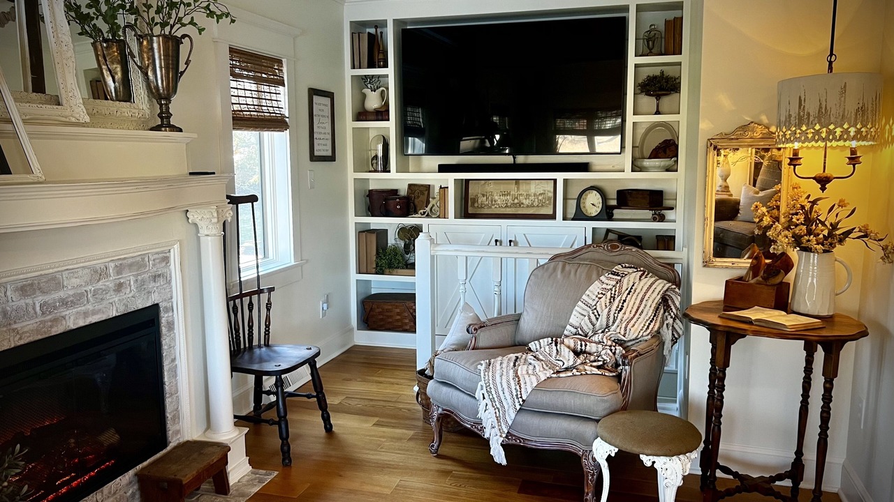 Photo of Livingroom in Edinboro
