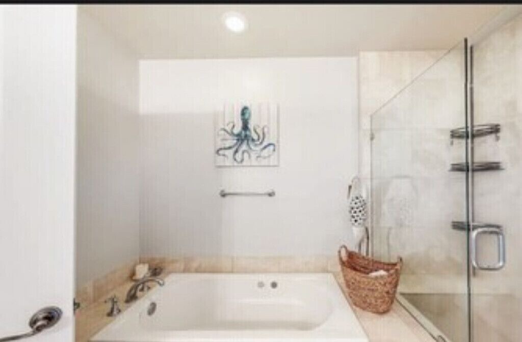 Photo of Bathroom in Orange Beach
