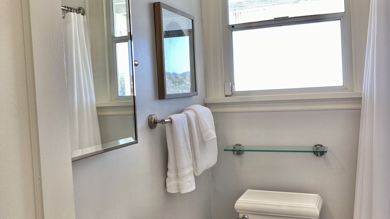 Photo of Bathroom in Belvedere Tiburon